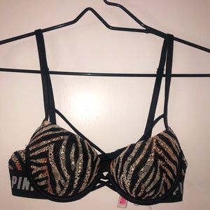 Victoria's Secret push-up bra 32b